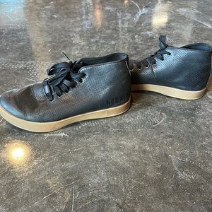 NoBull Leather Trainers